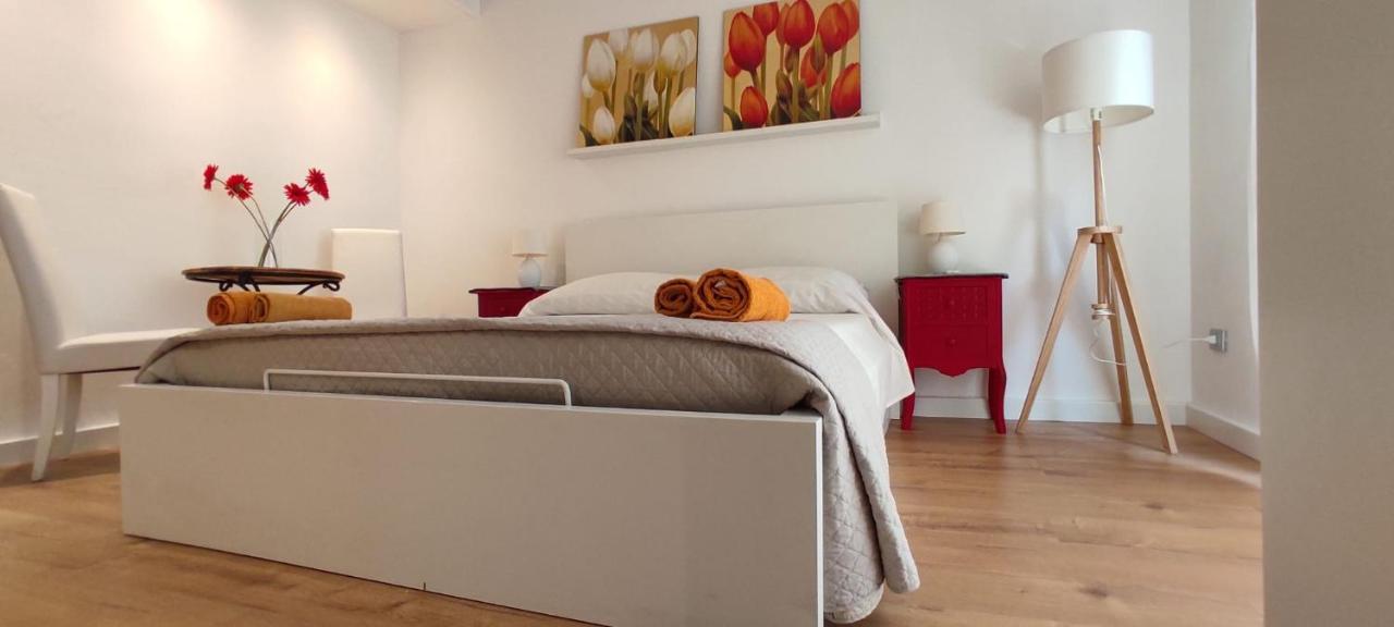 Living Cagliari Bed and Breakfast Buitenkant foto