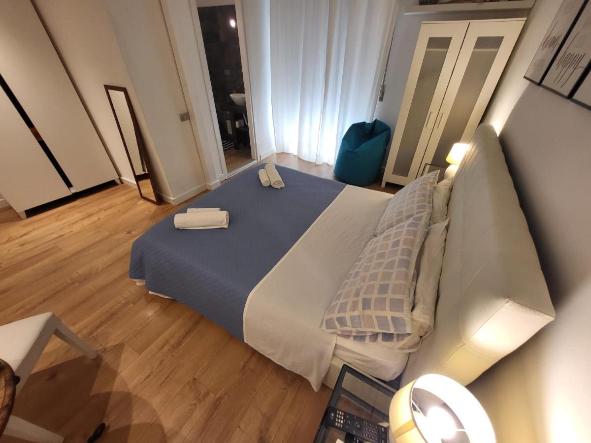 Living Cagliari Bed and Breakfast Buitenkant foto