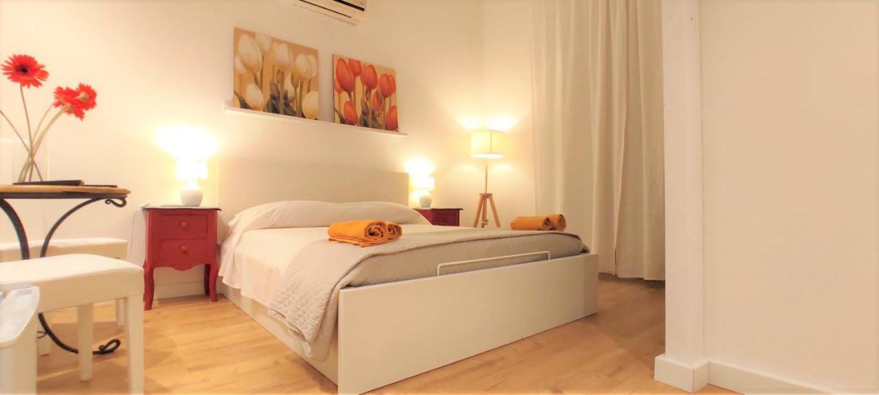 Living Cagliari Bed and Breakfast Buitenkant foto