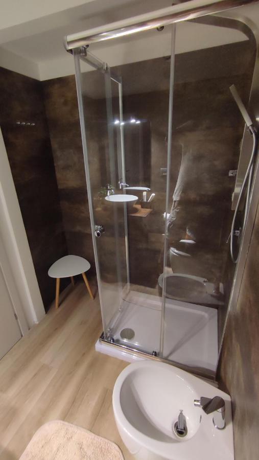 Living Cagliari Bed and Breakfast Buitenkant foto
