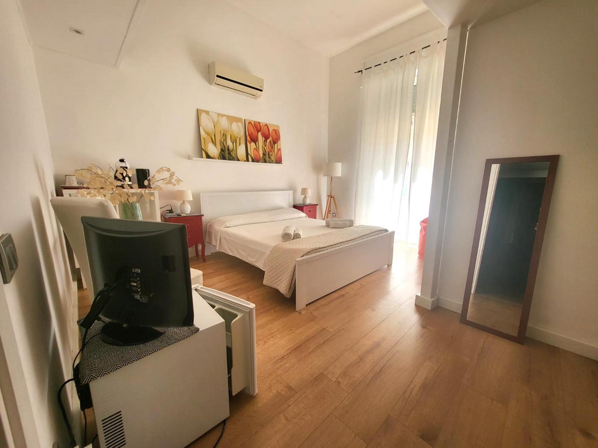 Living Cagliari Bed and Breakfast Buitenkant foto