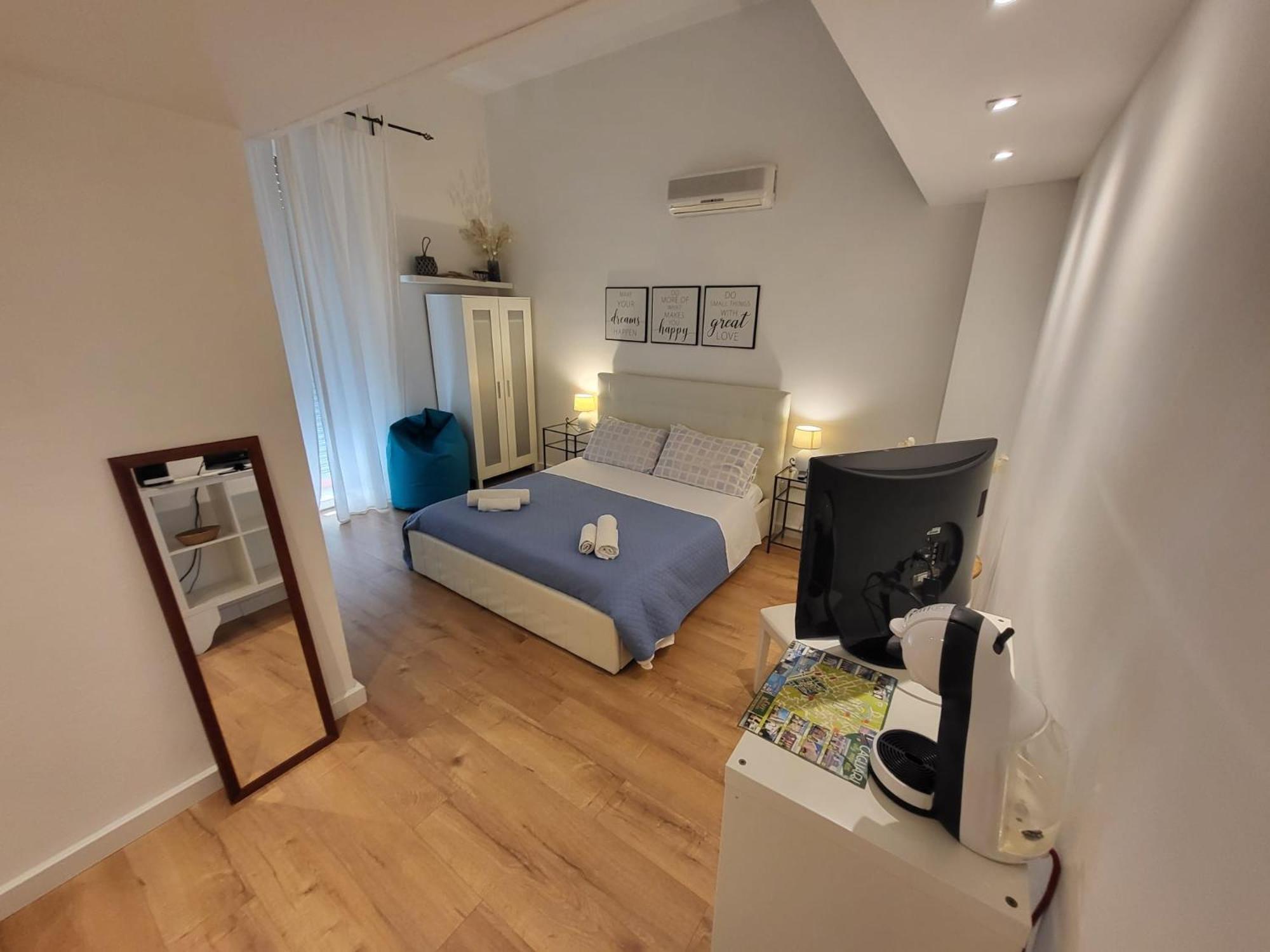 Living Cagliari Bed and Breakfast Buitenkant foto