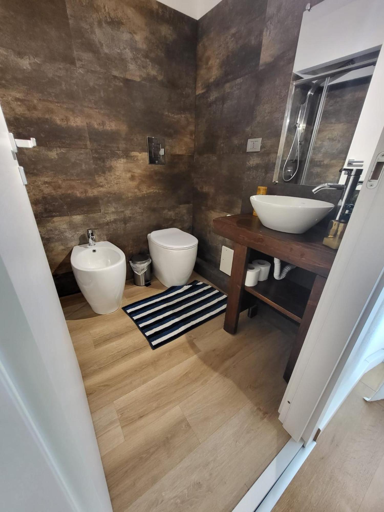 Living Cagliari Bed and Breakfast Buitenkant foto