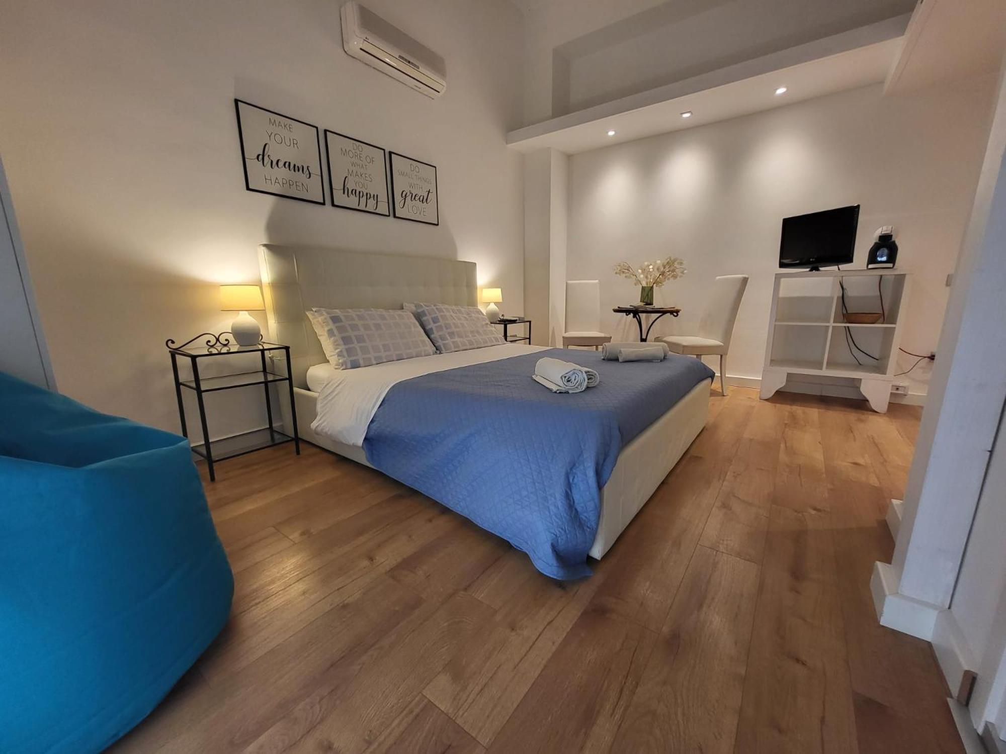Living Cagliari Bed and Breakfast Buitenkant foto